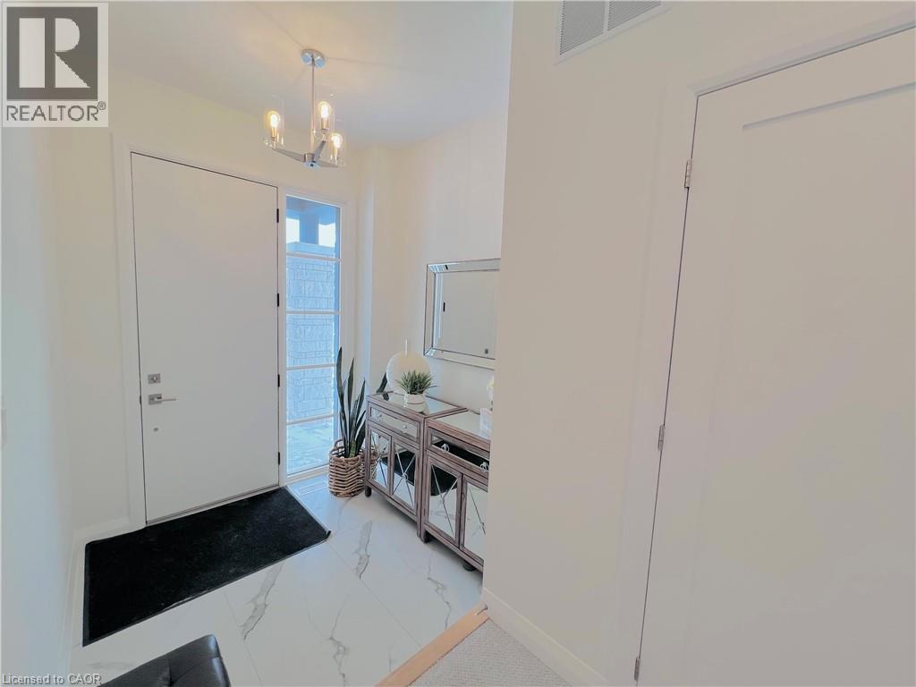 100 Shady Oaks Trail, Hamilton, Ontario  L9B 0K6 - Photo 4 - 40795058