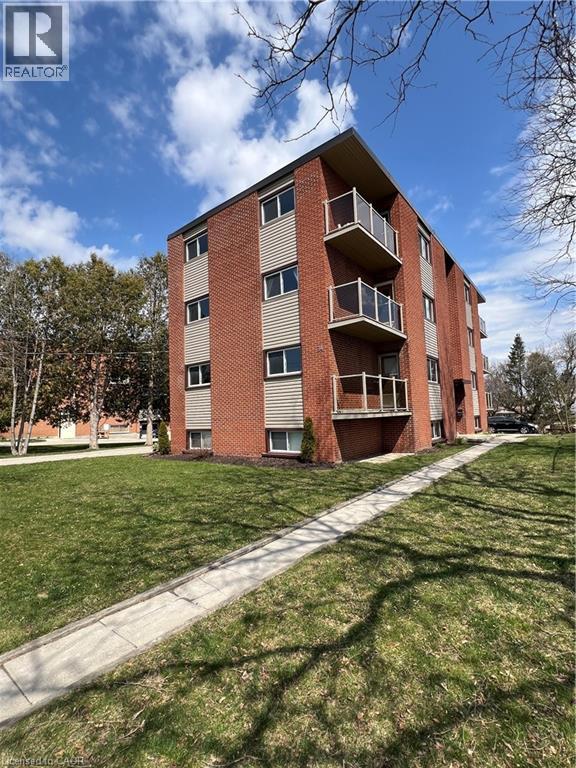 34 Weichel Street Unit# 1, Kitchener, Ontario  N2M 2A6 - Photo 1 - 40798986