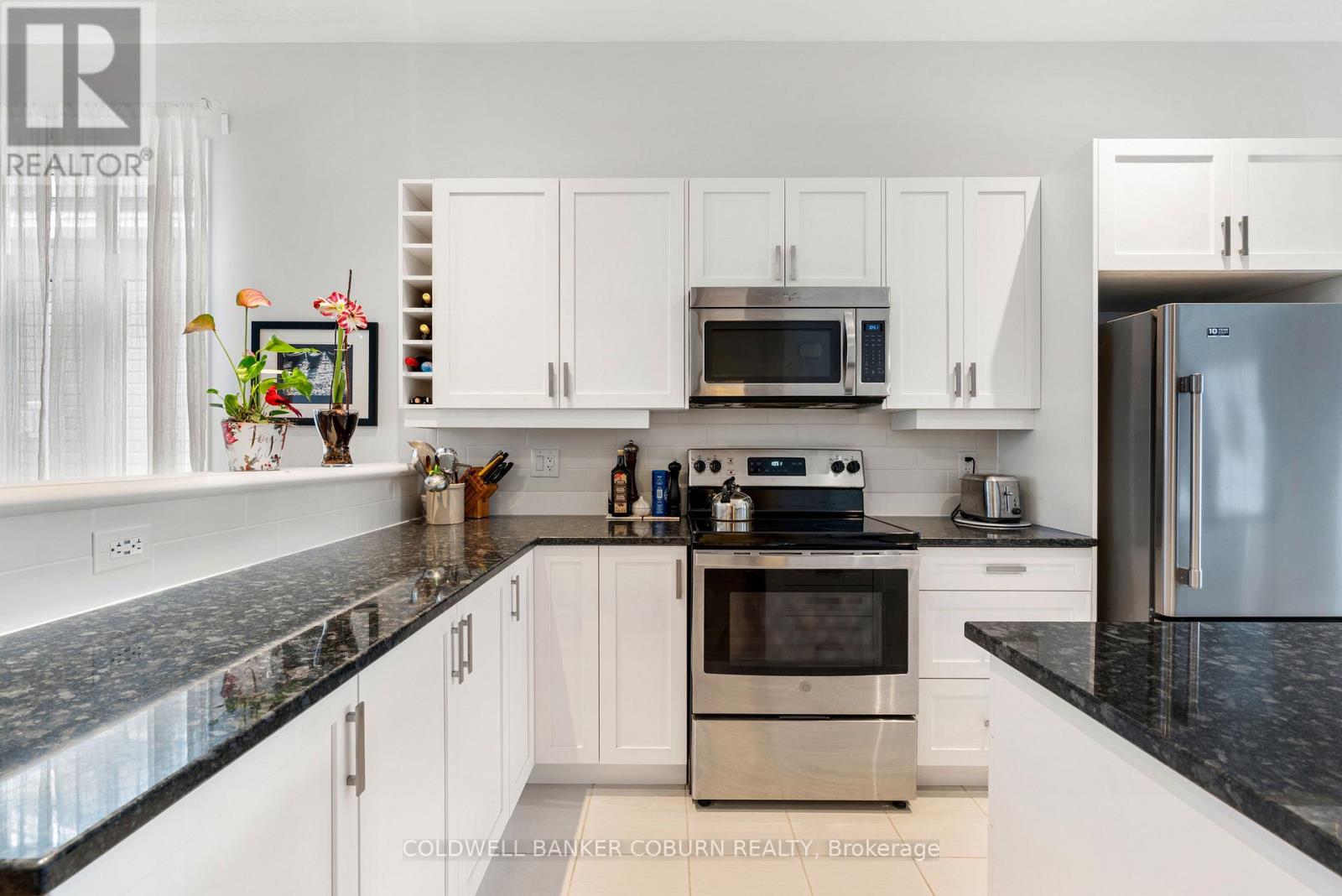 186 Oxford Street W, North Grenville, Ontario  K0G 1J0 - Photo 8 - X12701416