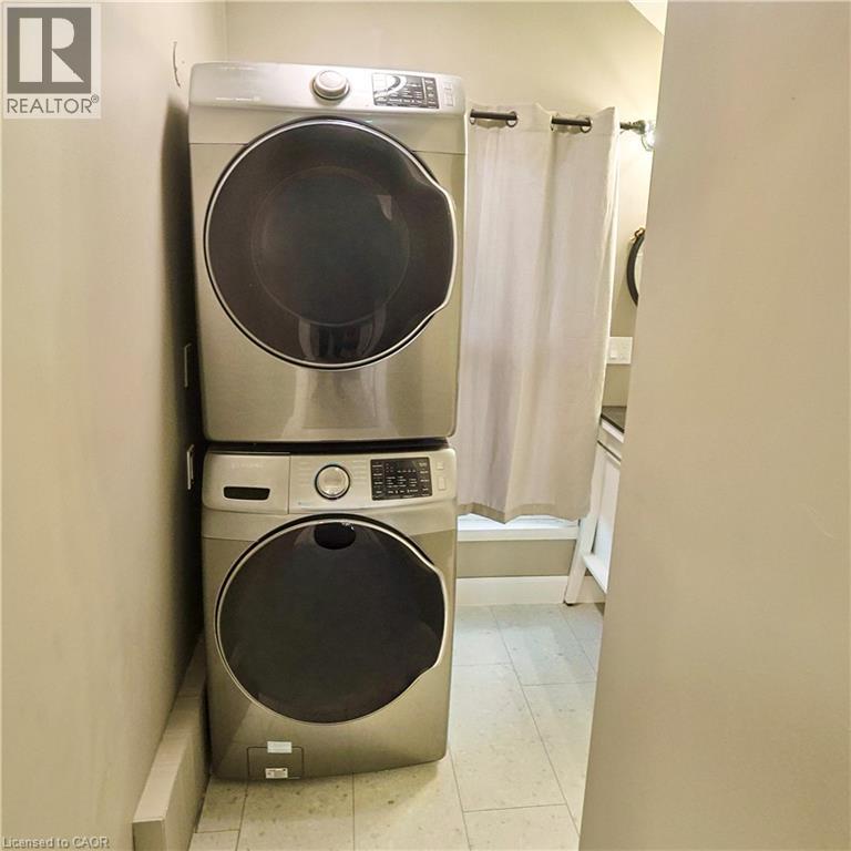 75 Chapel Street, Woodstock, Ontario  N4S 3R5 - Photo 11 - 40797712