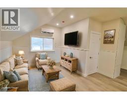 75 CHAPEL Street, Woodstock, Ontario