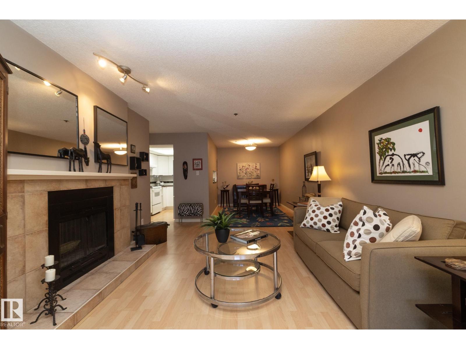 #203 10171 119 St Nw Nw, Edmonton, Alberta  T5X 1Z1 - Photo 3 - E4470012