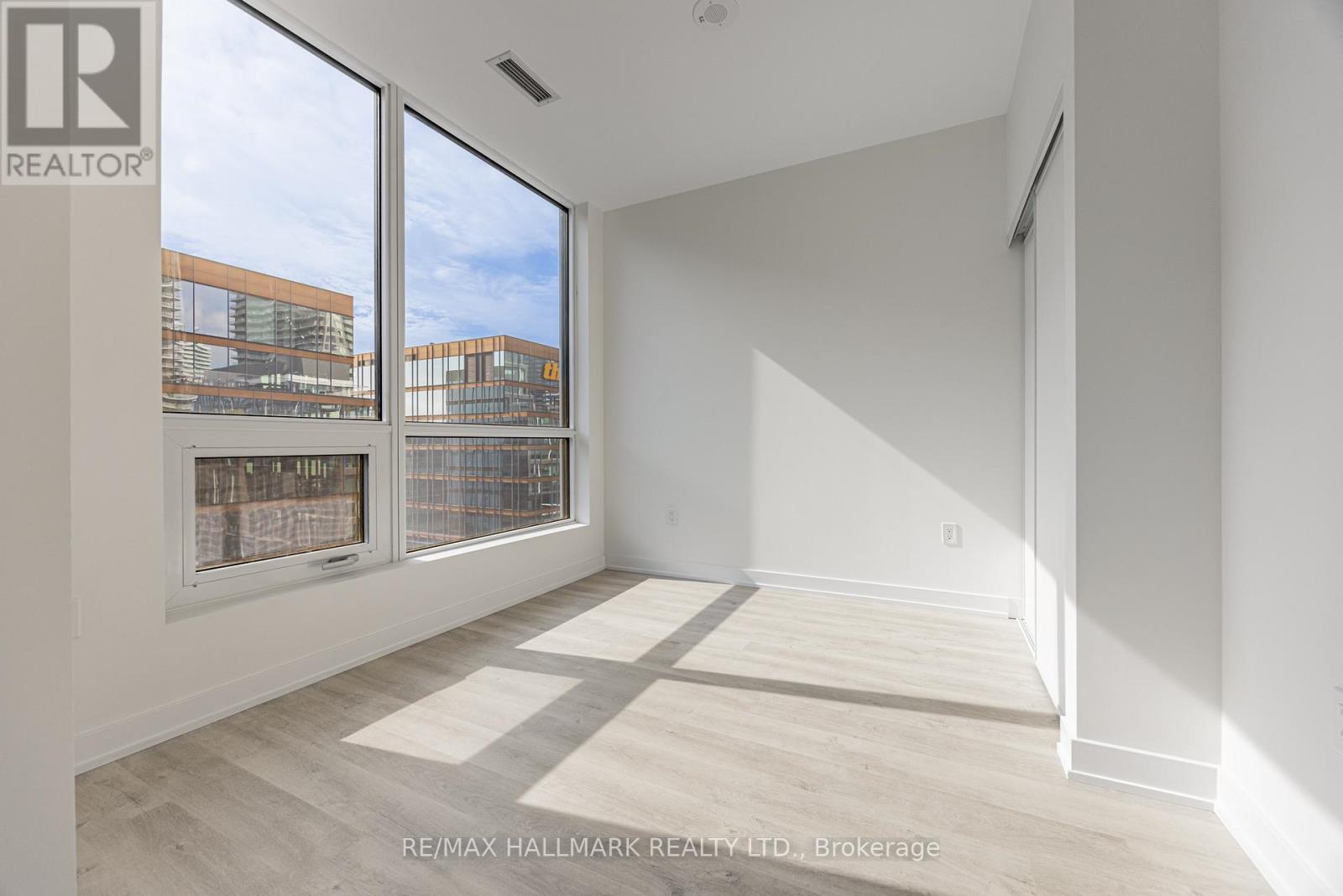 1118 - 15 Richardson Street, Toronto, Ontario  M5A 0Y5 - Photo 8 - C12701446