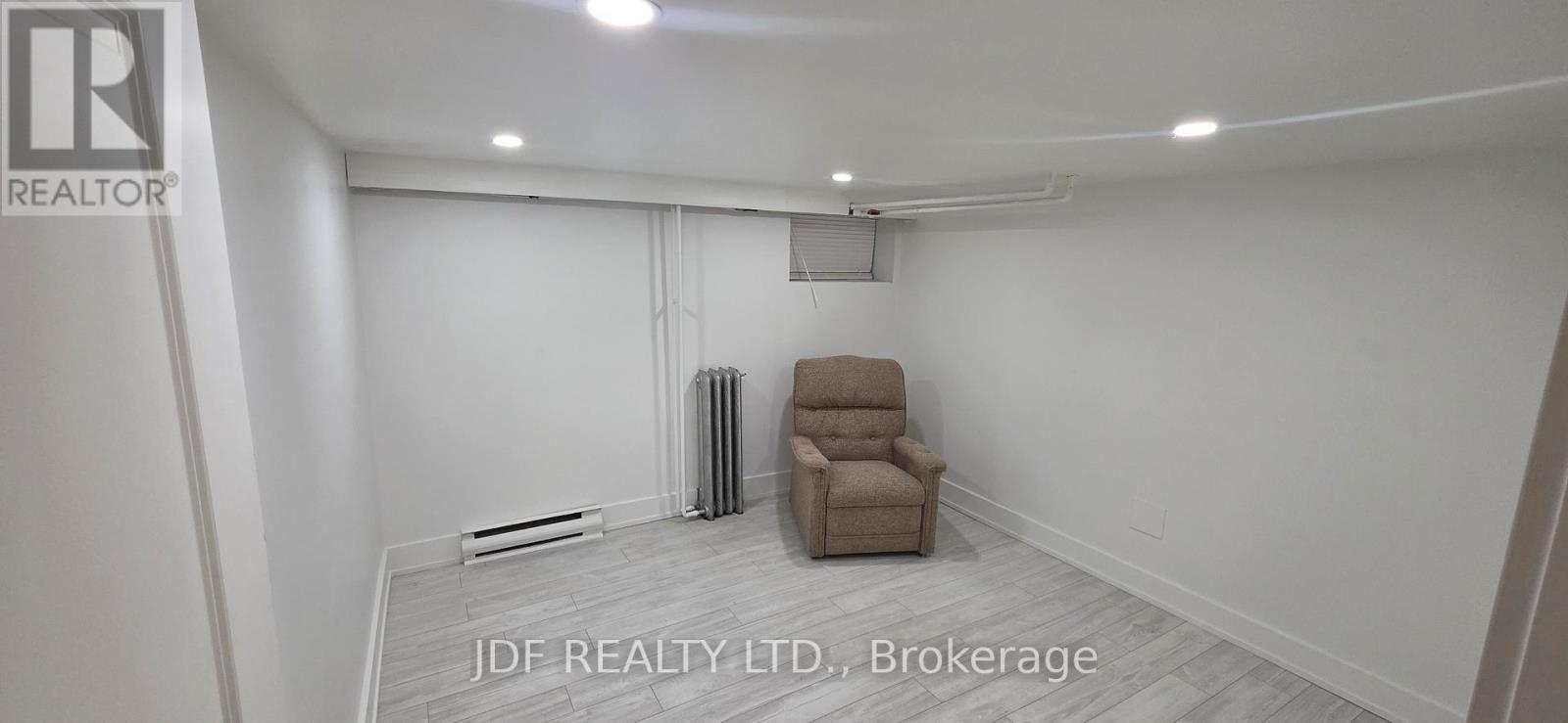 383 Lansdowne Avenue, Toronto, Ontario  M6H 3Y2 - Photo 17 - C12701464