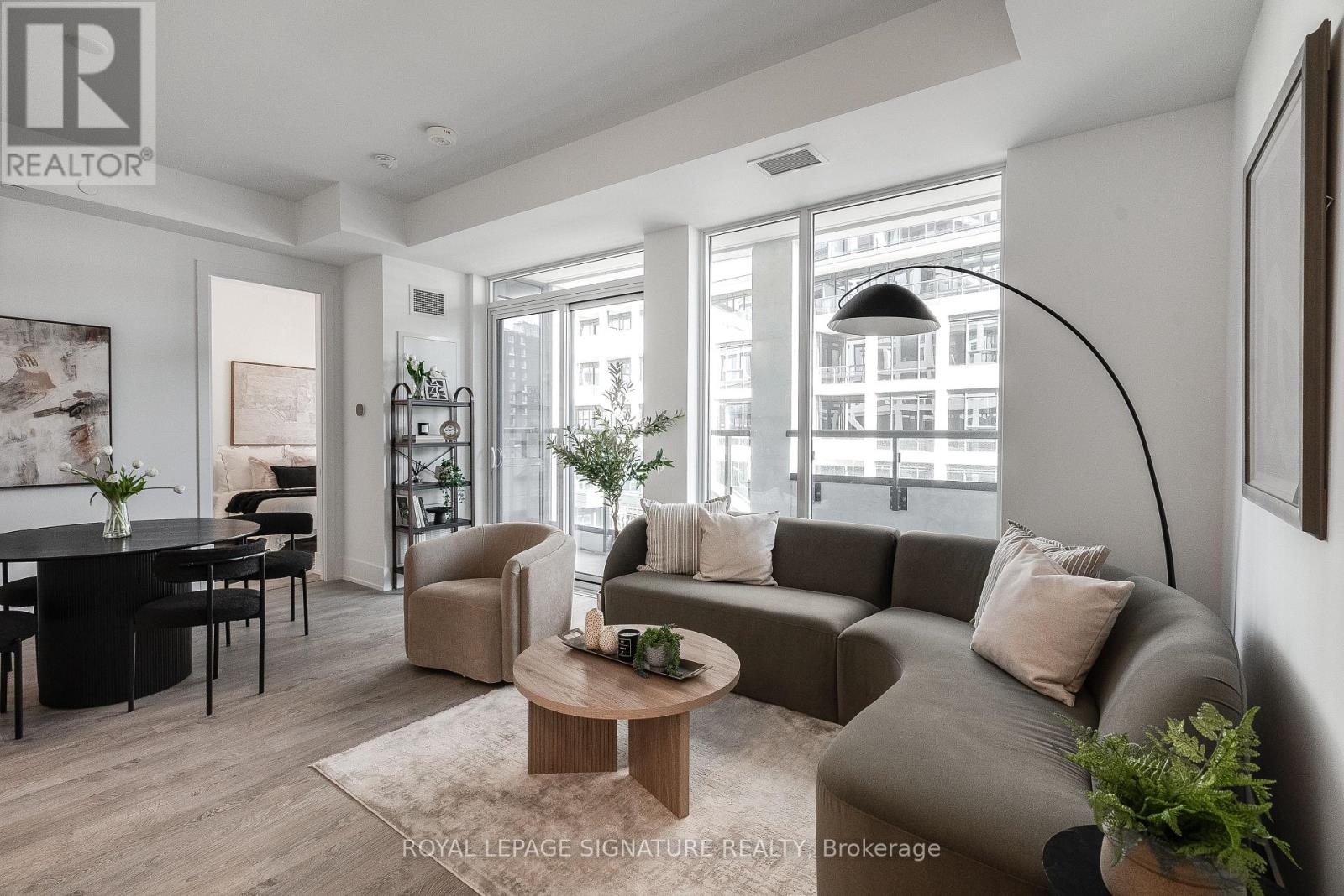 501 - 115 Denison Avenue, Toronto, Ontario  M5T 2N1 - Photo 2 - C12701482