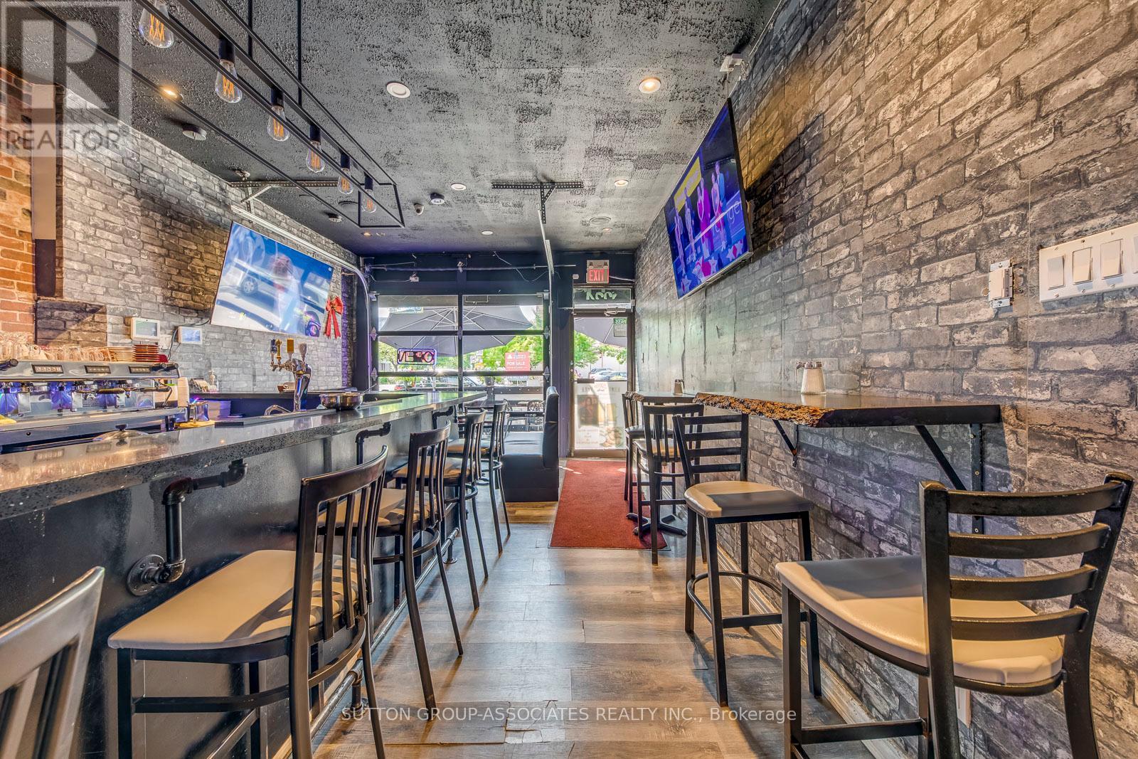 1224 Danforth Avenue, Toronto, Ontario  M4J 1M6 - Photo 6 - E12701426