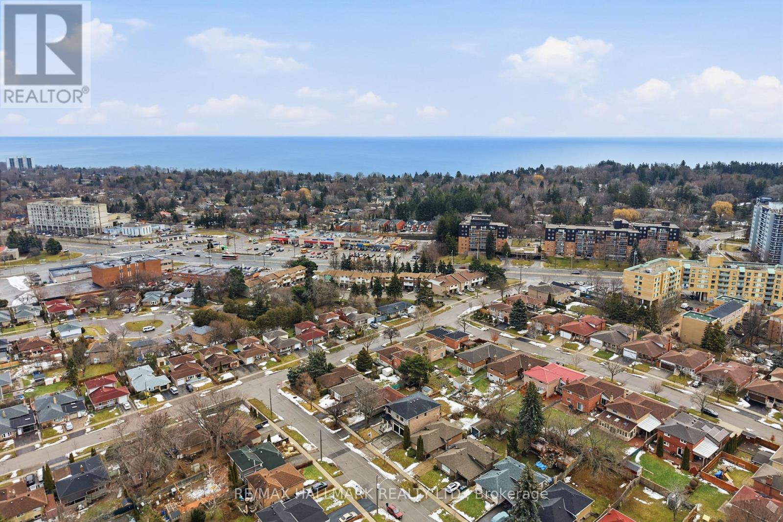 49 Greendowns Drive, Toronto, Ontario  M1M 2G6 - Photo 8 - E12701442