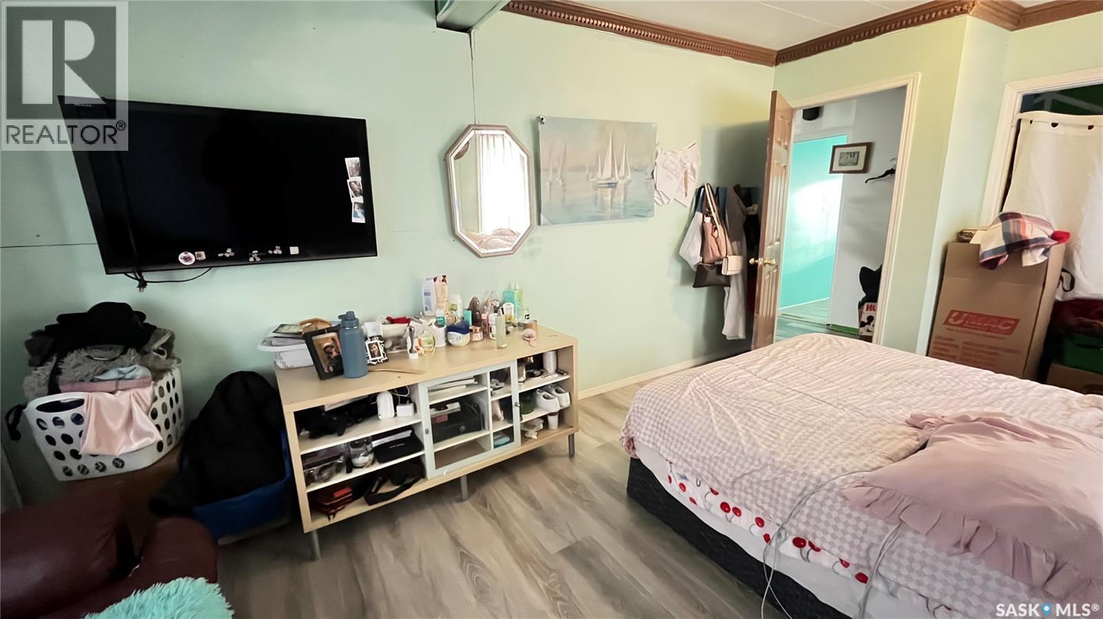 46 Pacific Avenue, Maple Creek, Saskatchewan  S0N 1N0 - Photo 14 - SK026924