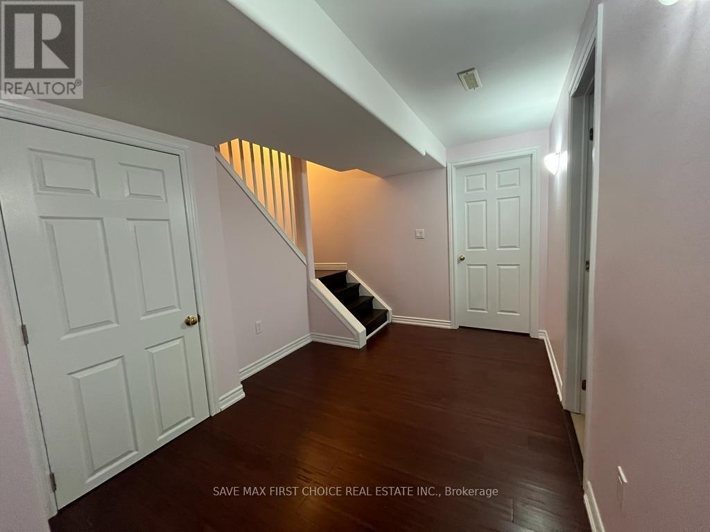 3034 Portree Crescent, Oakville, Ontario  L6M 5C4 - Photo 20 - W12701418