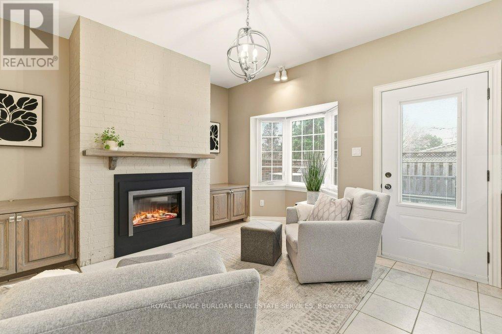 24 - 2407 Woodward Avenue, Burlington, Ontario  L7R 4J2 - Photo 20 - W12701424