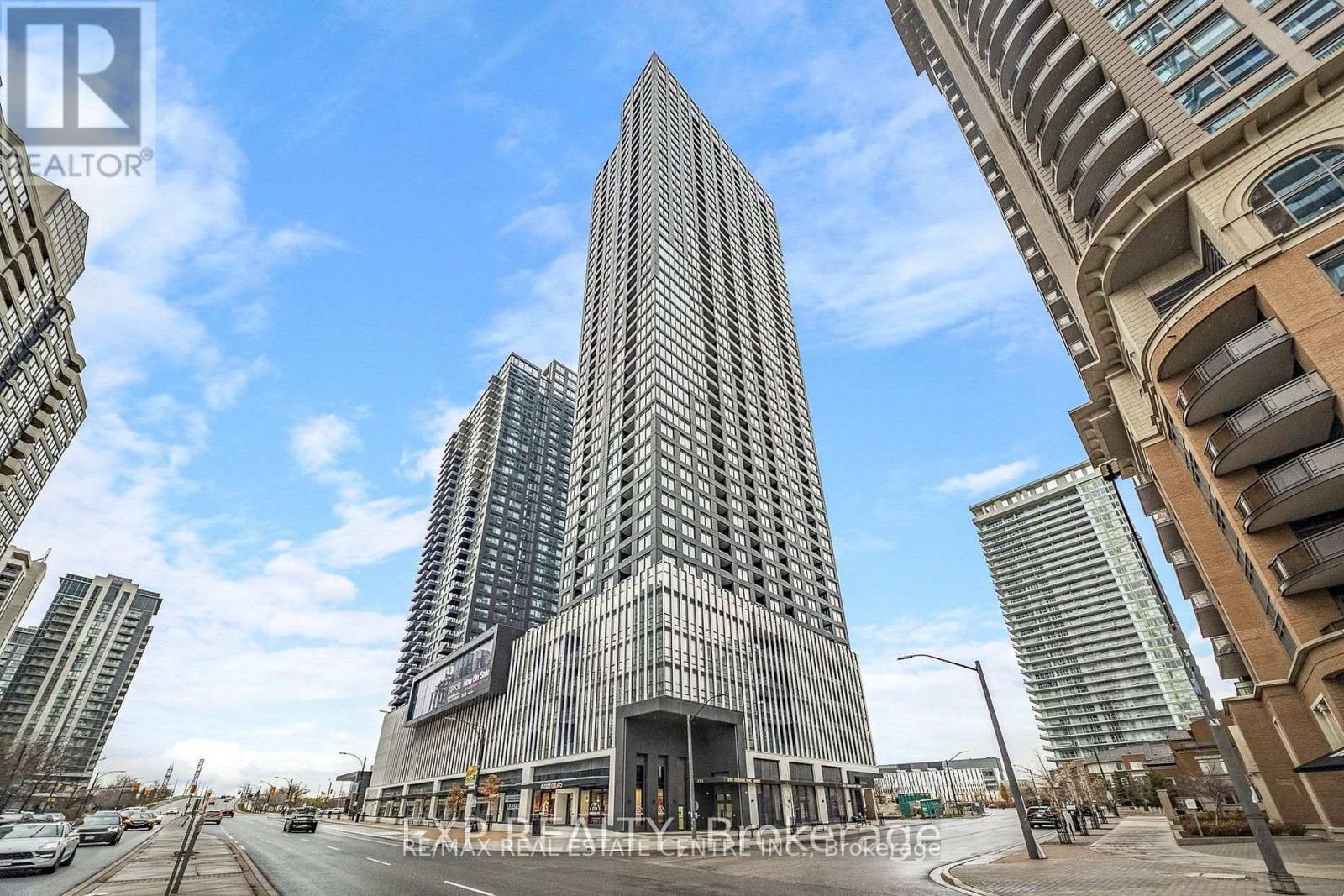 3702 - 395 Square One Drive, Mississauga, Ontario  L5B 0P6 - Photo 2 - W12701428