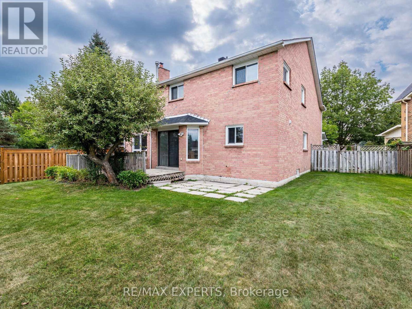 31 Mccabe Crescent, Caledon, Ontario  L7E 5X1 - Photo 39 - W12701440