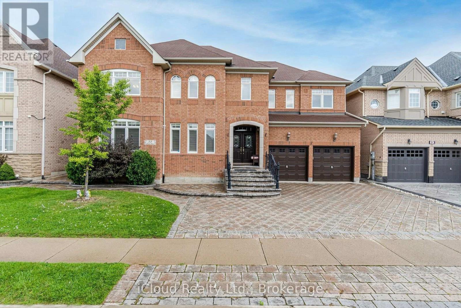 32 RADIAL STREET, Brampton, Ontario