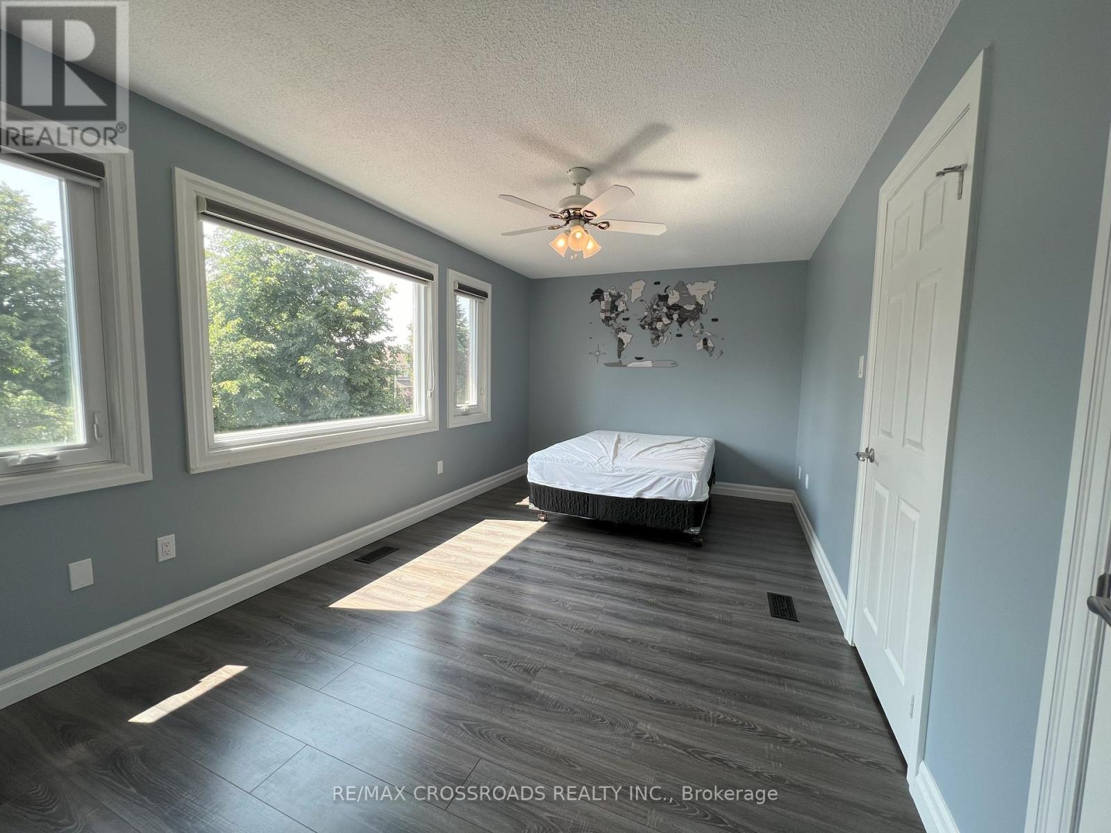 51 Hood Crescent, Brampton, Ontario  L6Y 4S7 - Photo 13 - W12701500