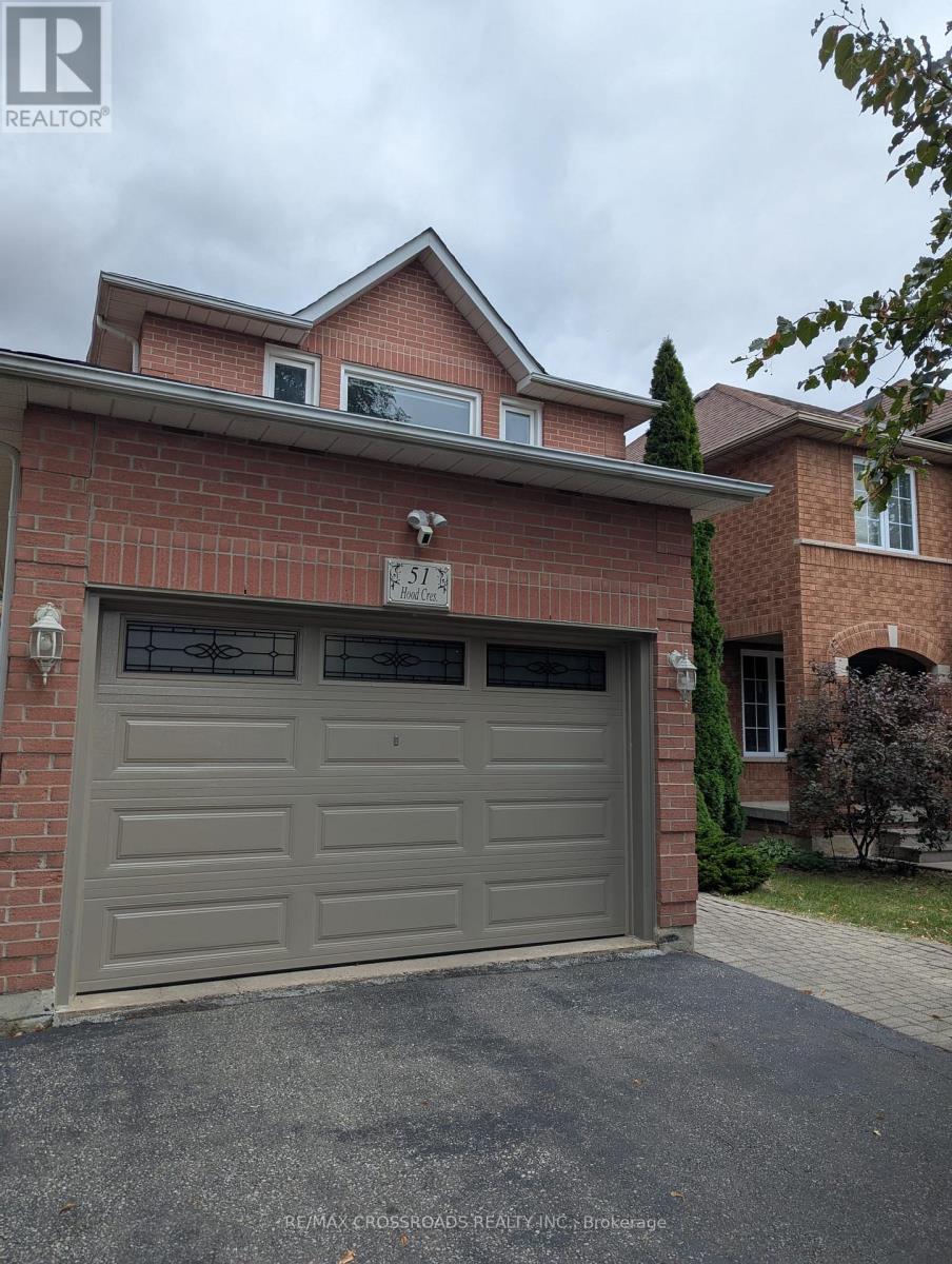 51 Hood Crescent, Brampton, Ontario  L6Y 4S7 - Photo 2 - W12701500