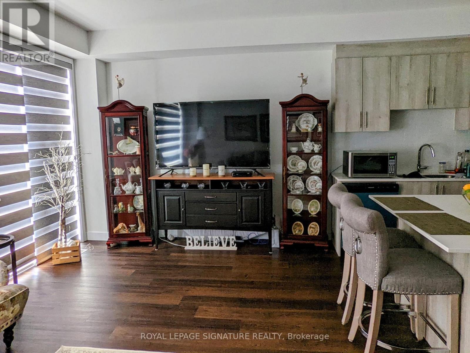 23 - 166 Mt Albion Road, Hamilton, Ontario  L8K 5S8 - Photo 2 - X12701490