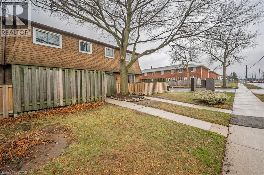 165 Limeridge Road W Unit# 2, Hamilton, Ontario  L9C 2V4 - Photo 3 - 40797837