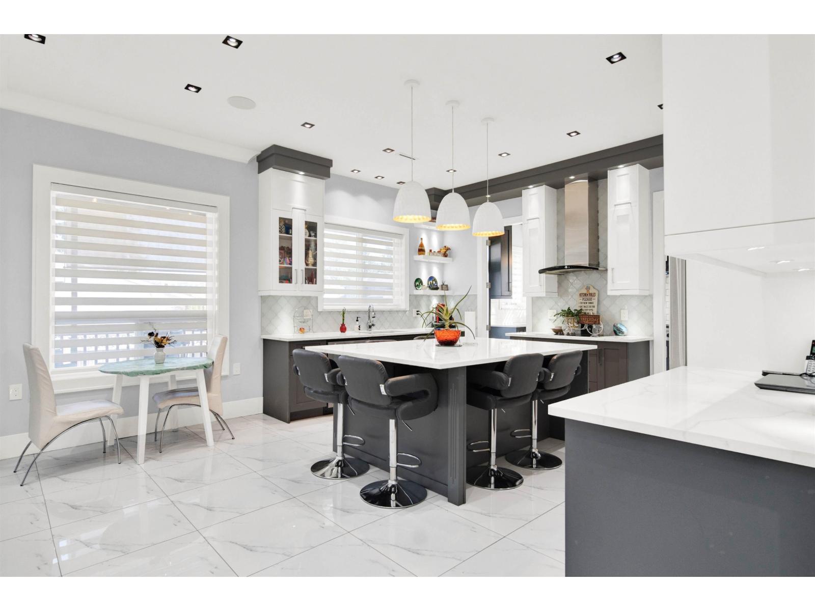 8670 Tunis Place, Surrey, British Columbia  V3S 4Y6 - Photo 12 - R3079688