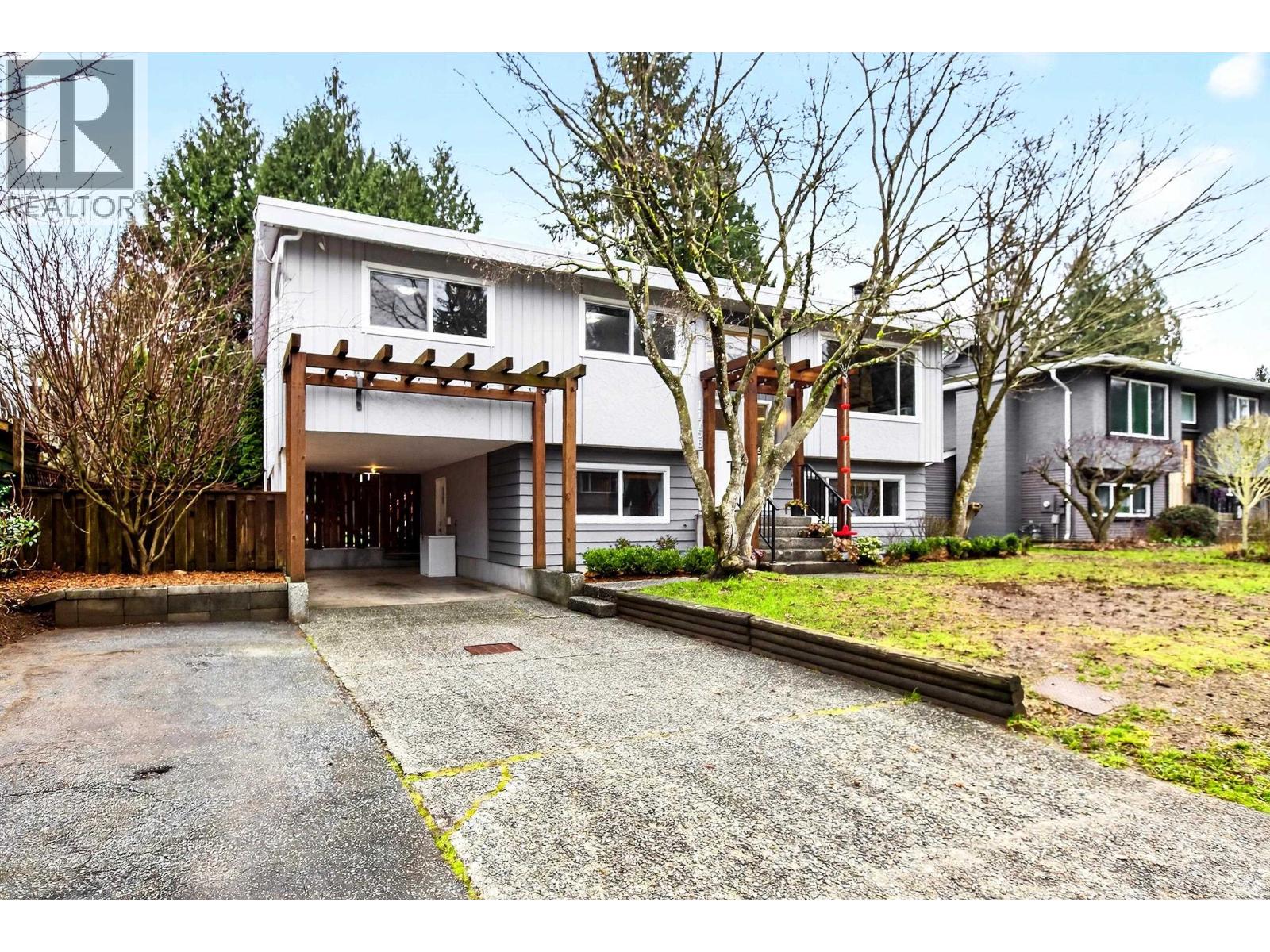 11756 208 Street, Maple Ridge, British Columbia  V2X 7S3 - Photo 2 - R3079950