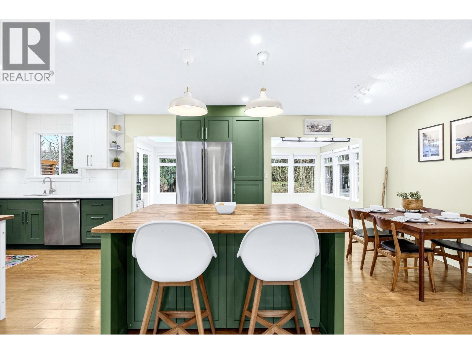 11756 208 Street, Maple Ridge, British Columbia  V2X 7S3 - Photo 11 - R3079950