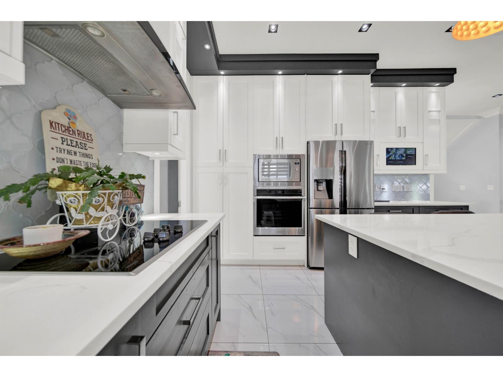 8670 Tunis Place, Surrey, British Columbia  V3S 4Y6 - Photo 13 - R3079688