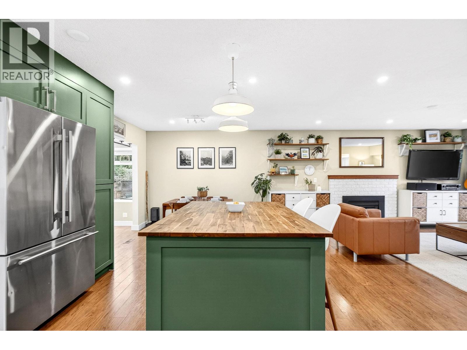 11756 208 Street, Maple Ridge, British Columbia  V2X 7S3 - Photo 13 - R3079950