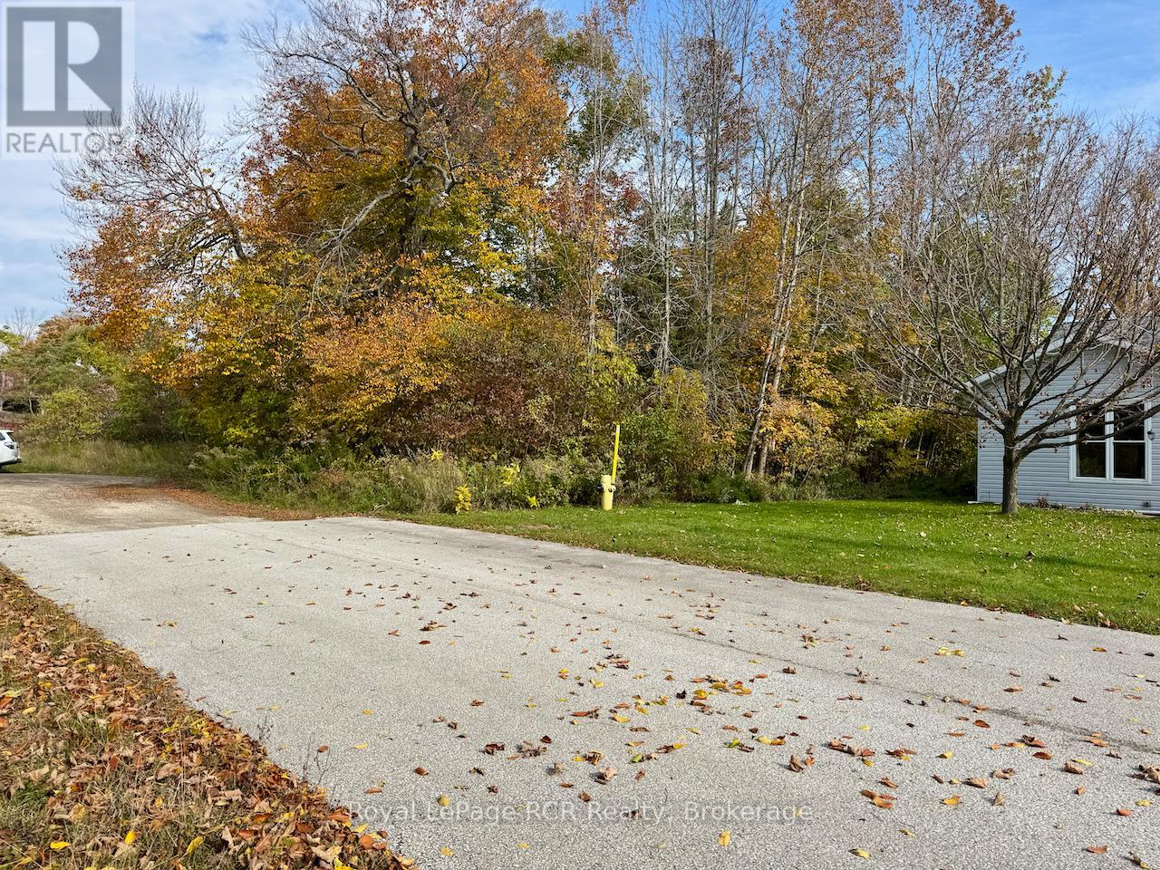 35 Byron Street, Northern Bruce Peninsula, Ontario  N0H 1W0 - Photo 18 - X12701552