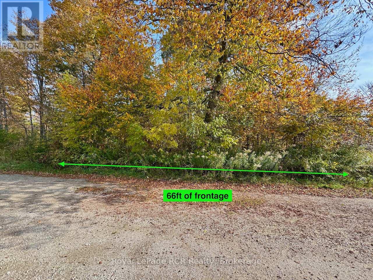 35 Byron Street, Northern Bruce Peninsula, Ontario  N0H 1W0 - Photo 2 - X12701552