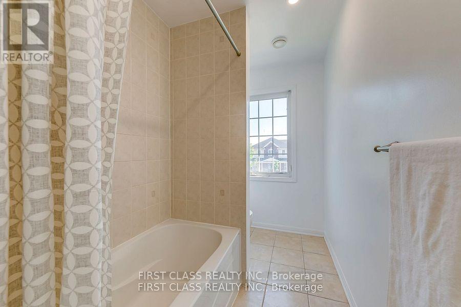 720 Savoline Boulevard, Milton, Ontario  L9T 0X4 - Photo 35 - W12698634