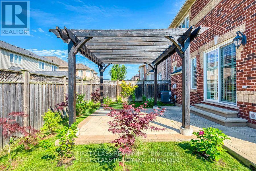 720 Savoline Boulevard, Milton, Ontario  L9T 0X4 - Photo 39 - W12698634