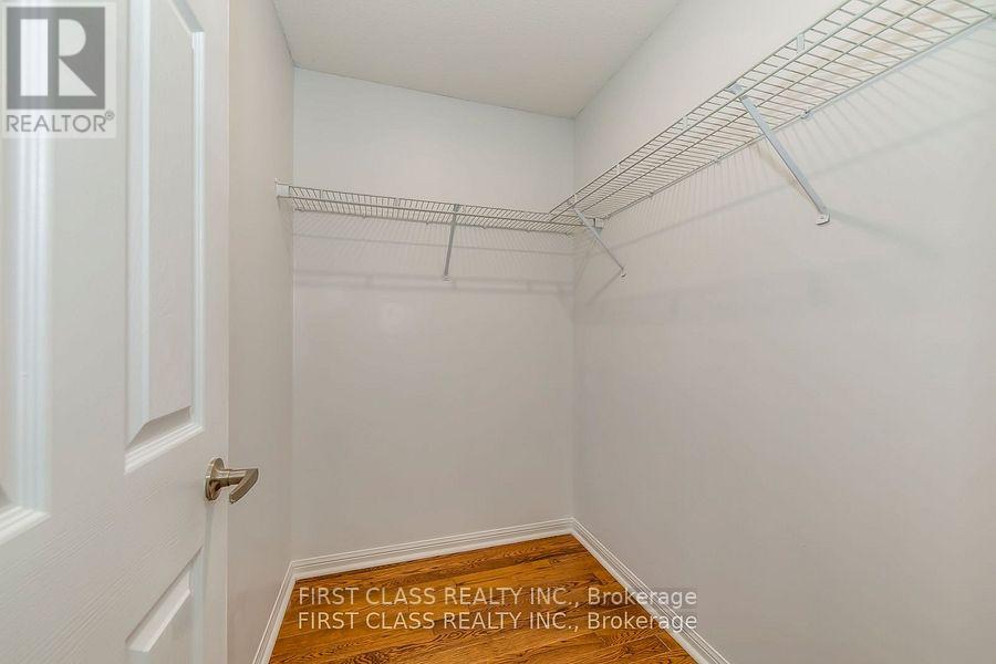 720 Savoline Boulevard, Milton, Ontario  L9T 0X4 - Photo 26 - W12698634