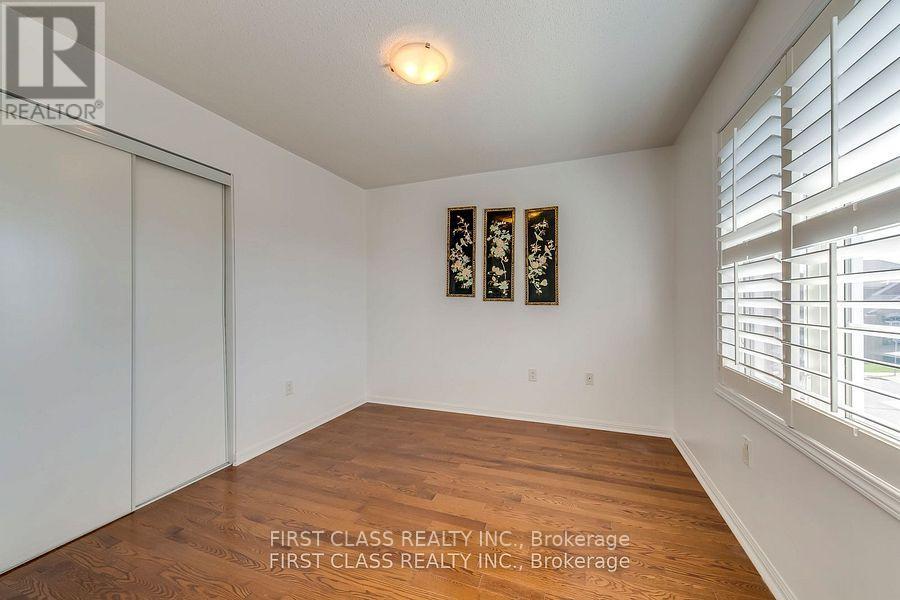 720 Savoline Boulevard, Milton, Ontario  L9T 0X4 - Photo 30 - W12698634