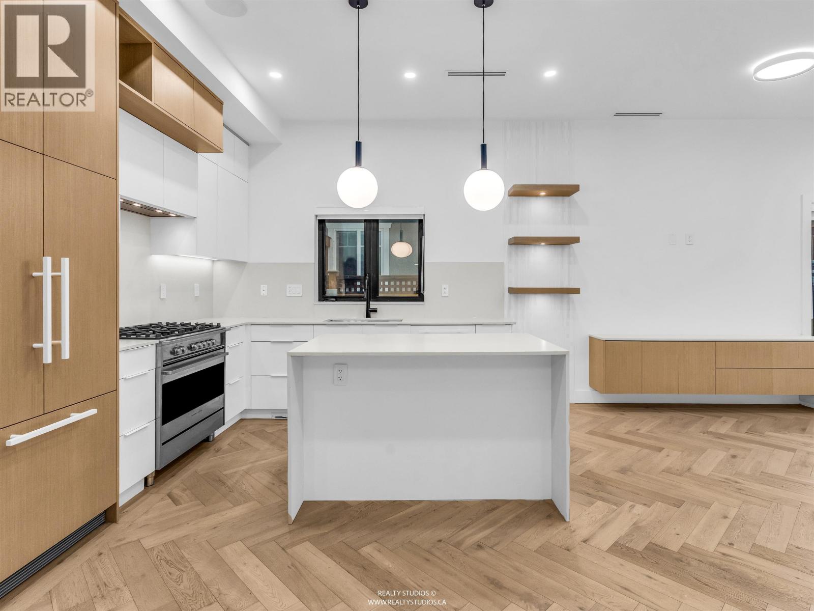 1 3118 Windsor Street, Vancouver, British Columbia  V5T 4B1 - Photo 10 - R3080070