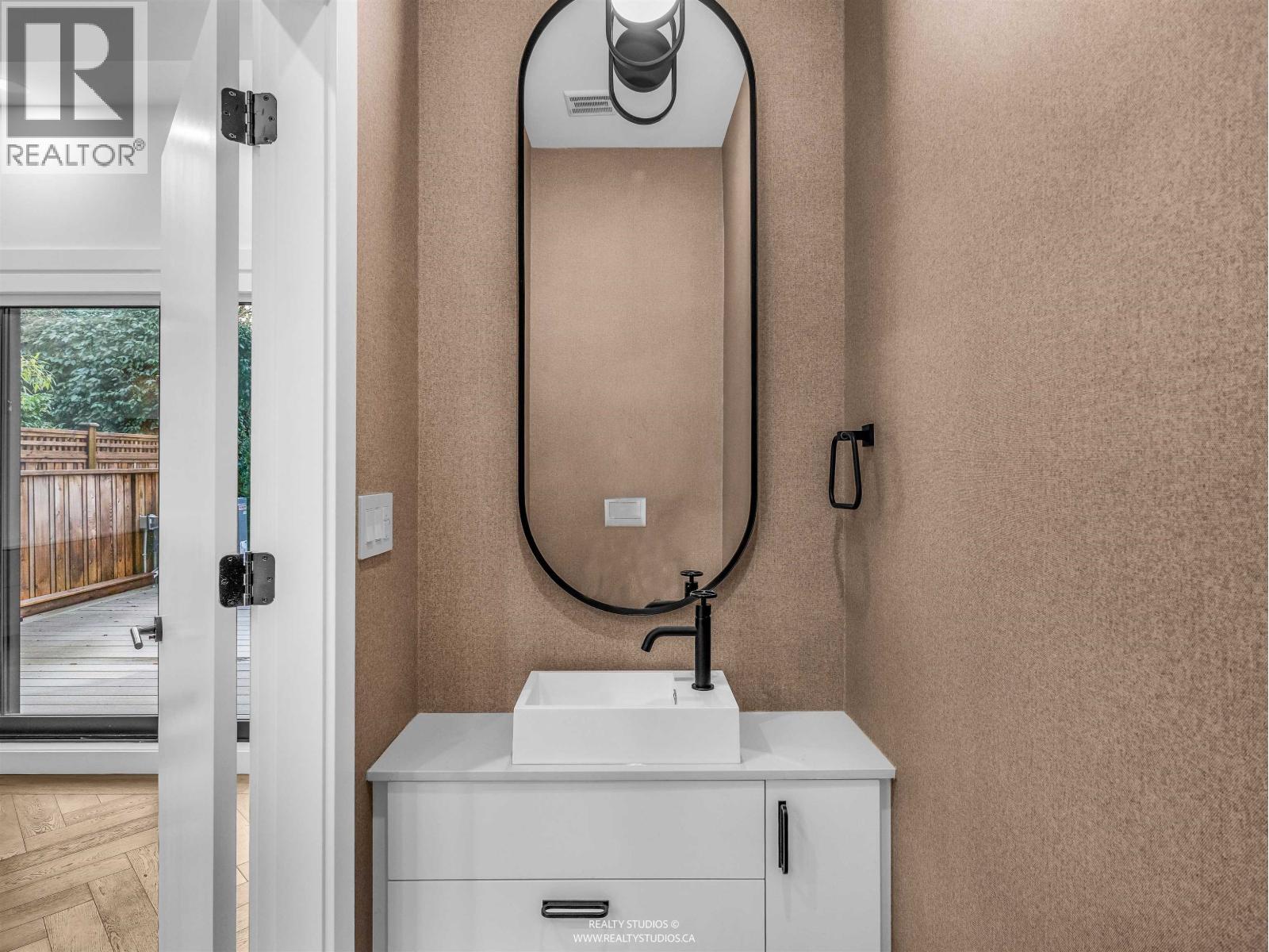 1 3118 Windsor Street, Vancouver, British Columbia  V5T 4B1 - Photo 13 - R3080070