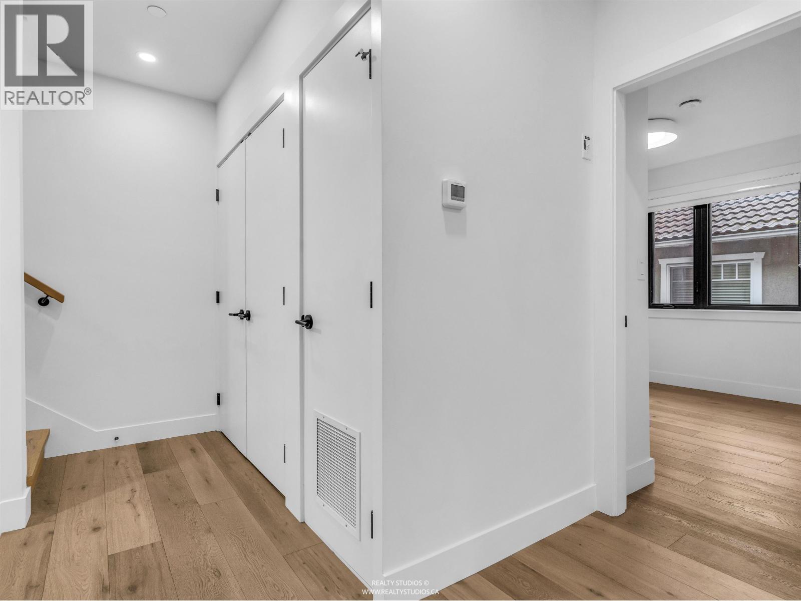 1 3118 Windsor Street, Vancouver, British Columbia  V5T 4B1 - Photo 14 - R3080070