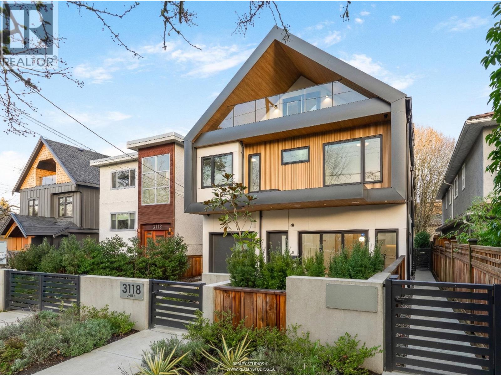 1 3118 Windsor Street, Vancouver, British Columbia  V5T 4B1 - Photo 2 - R3080070