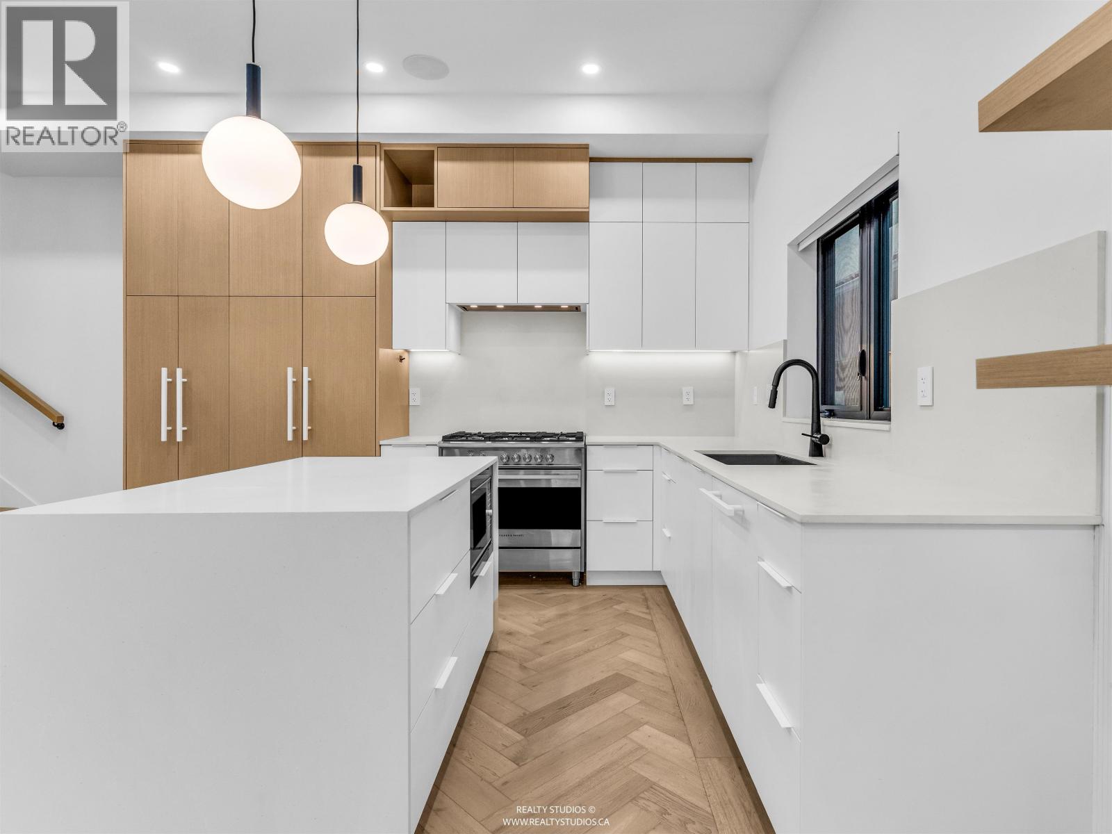 1 3118 Windsor Street, Vancouver, British Columbia  V5T 4B1 - Photo 7 - R3080070