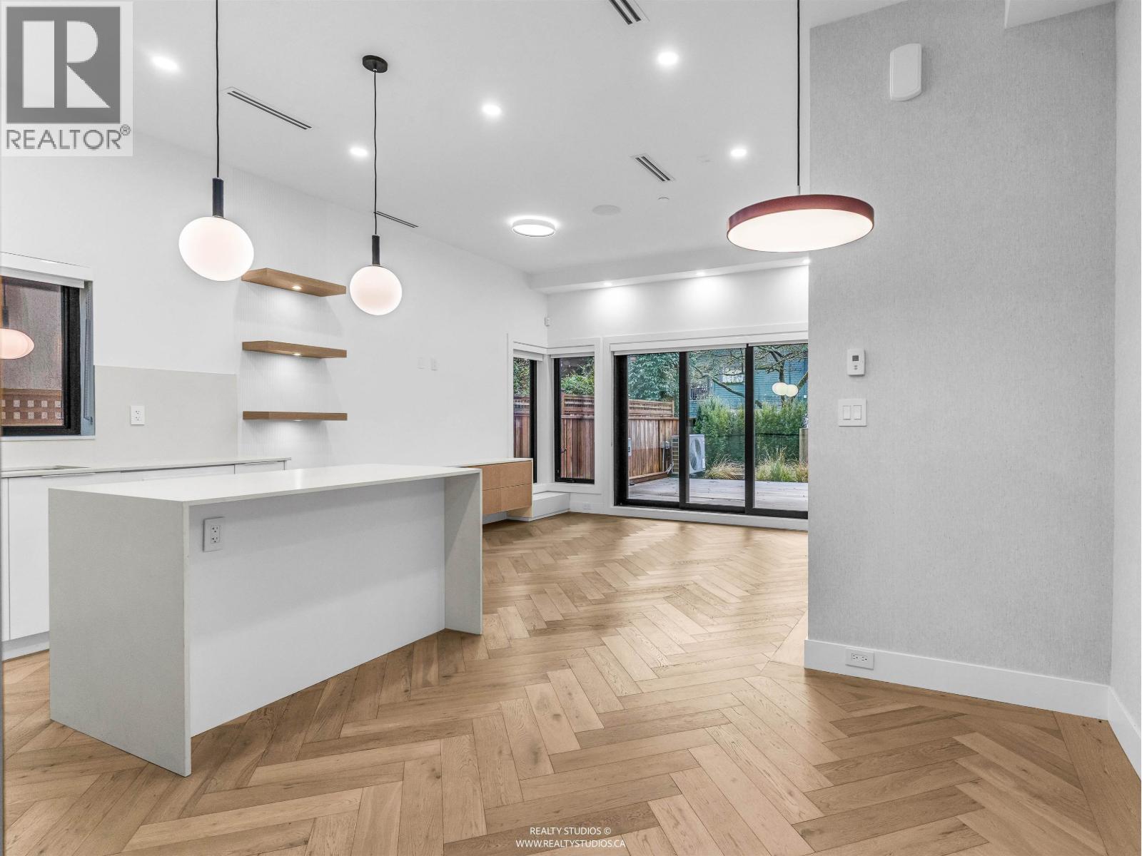 1 3118 Windsor Street, Vancouver, British Columbia  V5T 4B1 - Photo 9 - R3080070