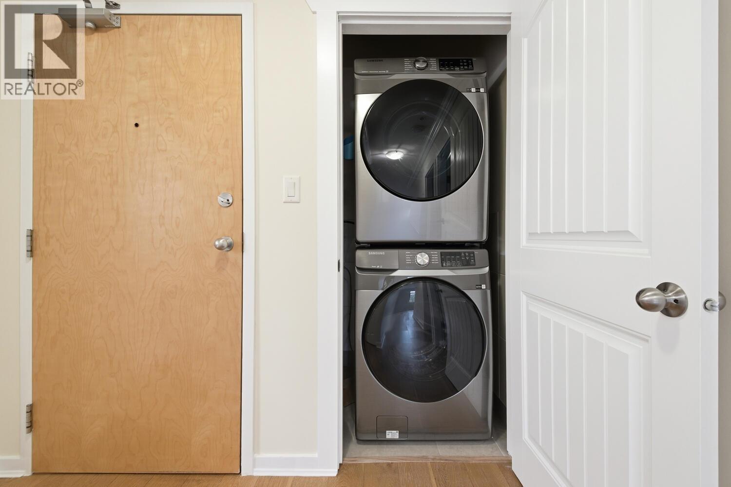 205 18 Smokey Smith Place, New Westminster, British Columbia  V3L 5V3 - Photo 16 - R3080090