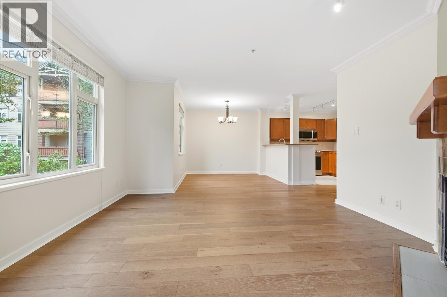 205 18 Smokey Smith Place, New Westminster, British Columbia  V3L 5V3 - Photo 5 - R3080090