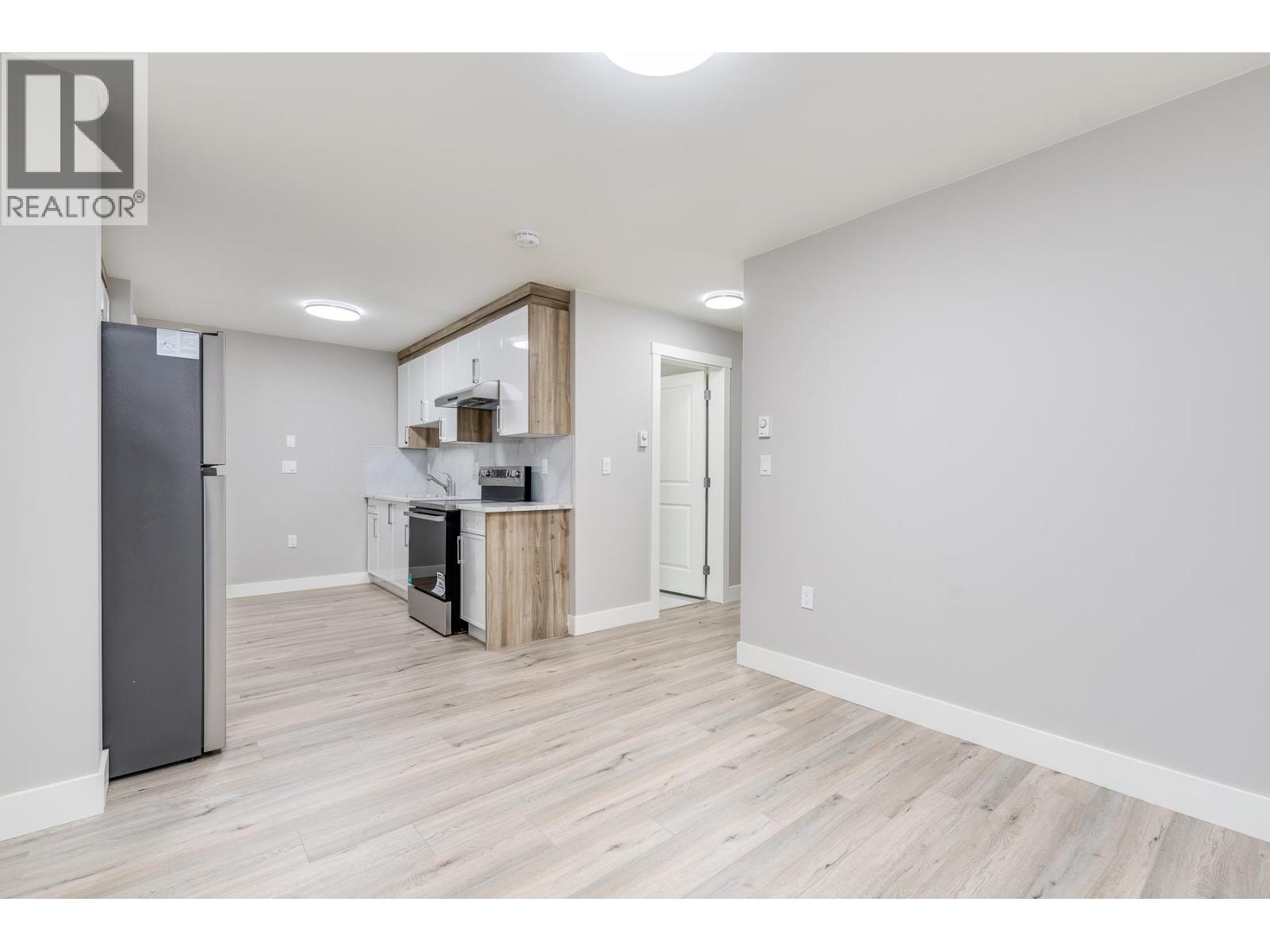 3427 Victoria Drive, Coquitlam, British Columbia  V3B 2V5 - Photo 30 - R3080075