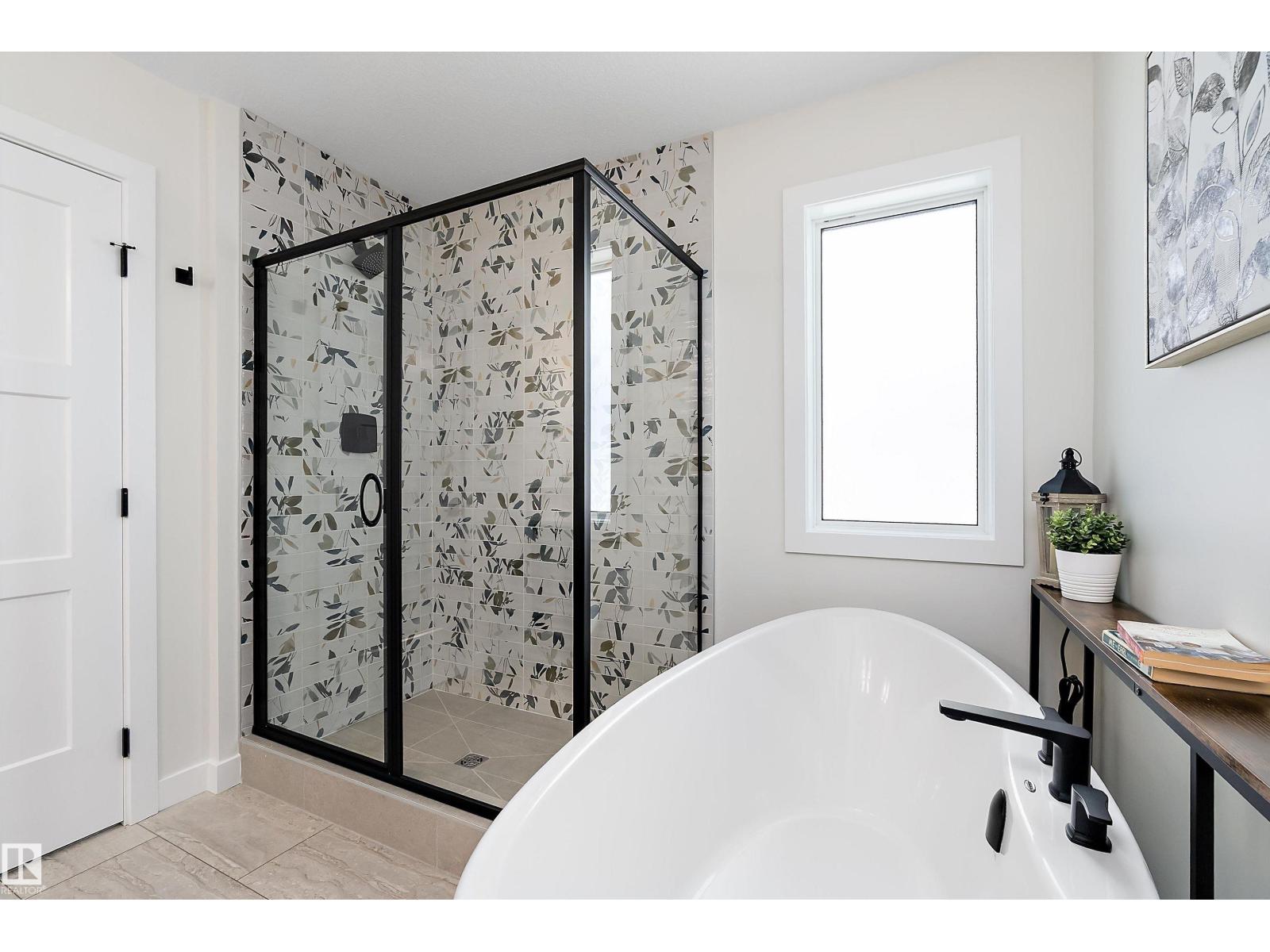 7509 Rowland Rd Nw, Edmonton, Alberta  T6A 3W4 - Photo 26 - E4470159