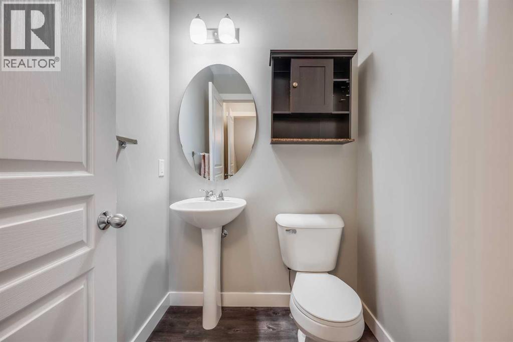 534 Mckenzie Towne Drive Se, Calgary, Alberta  T2Z 1C7 - Photo 12 - A2269884