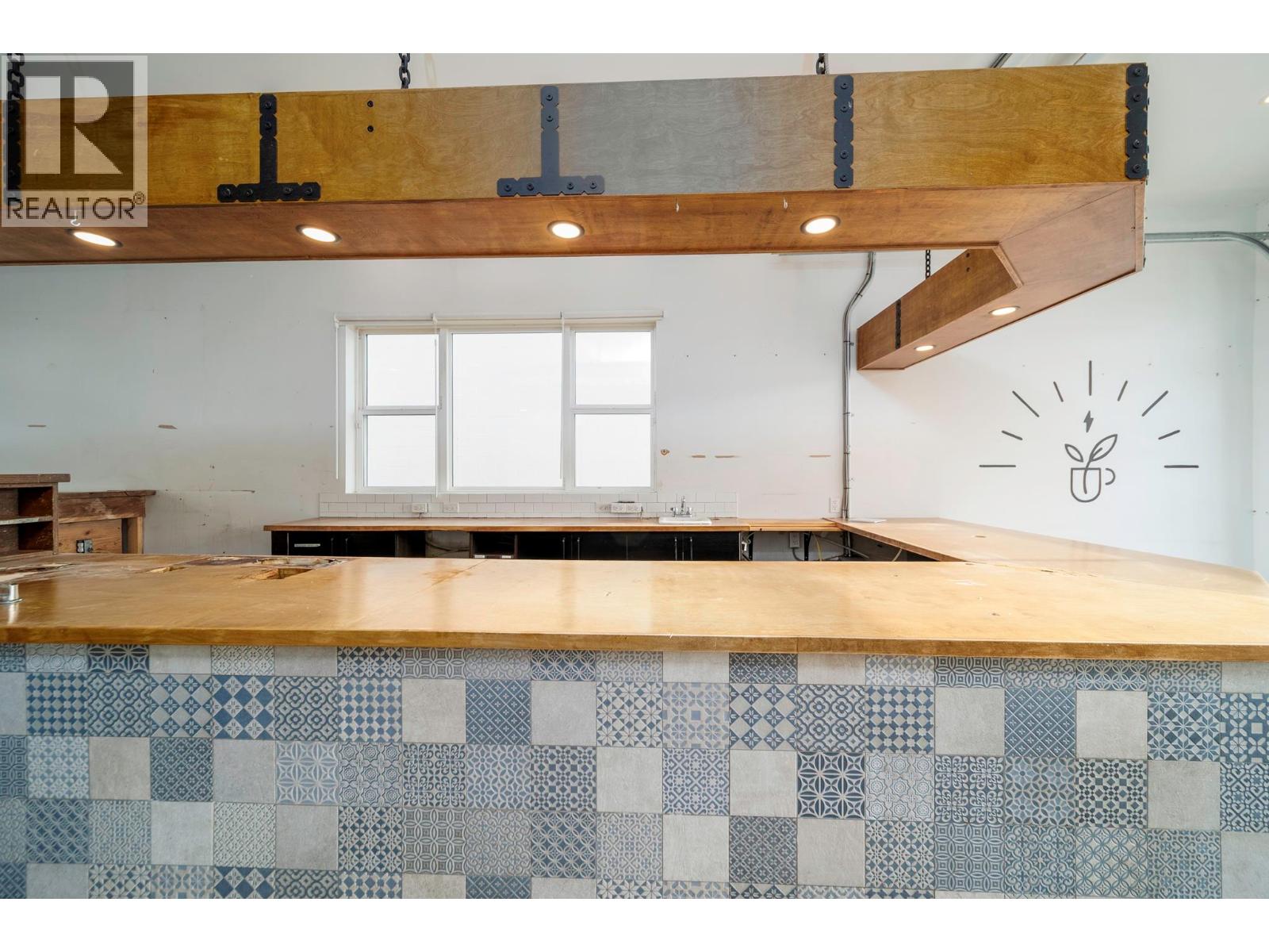 984 Laurel Avenue Kelowna Photo 11 984 Laurel Avenue Kelowna Photo 11