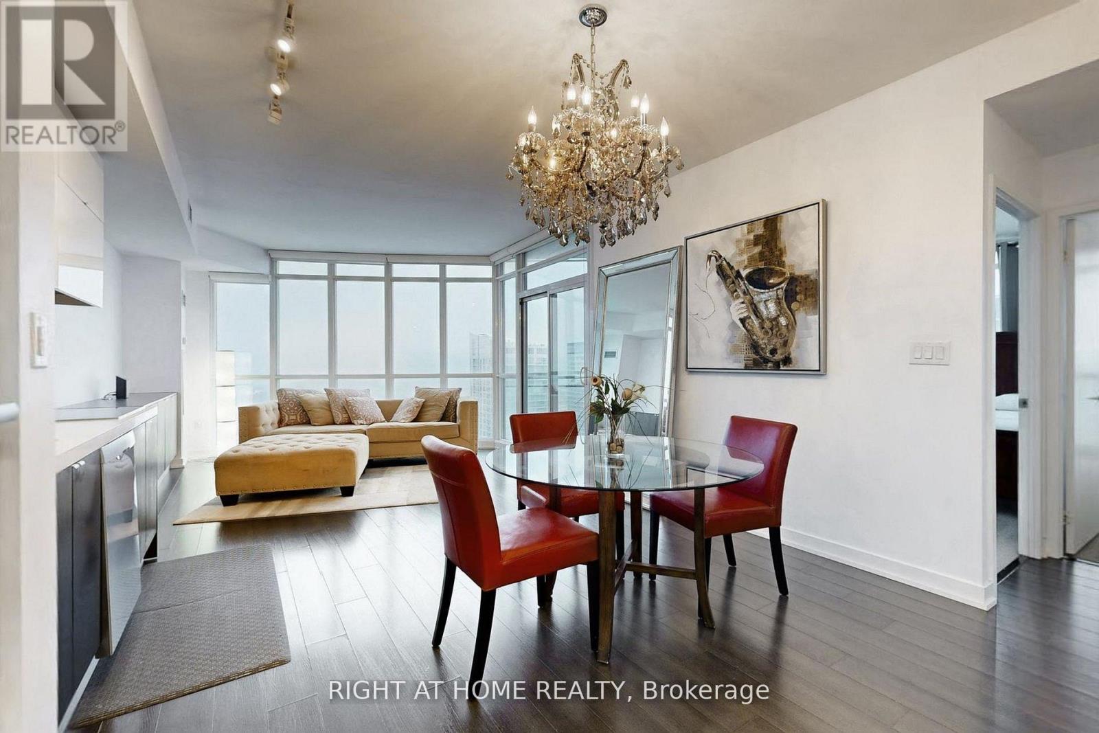 4309 - 21 Iceboat Terrace, Toronto, Ontario  M5V 4A9 - Photo 10 - C12701540