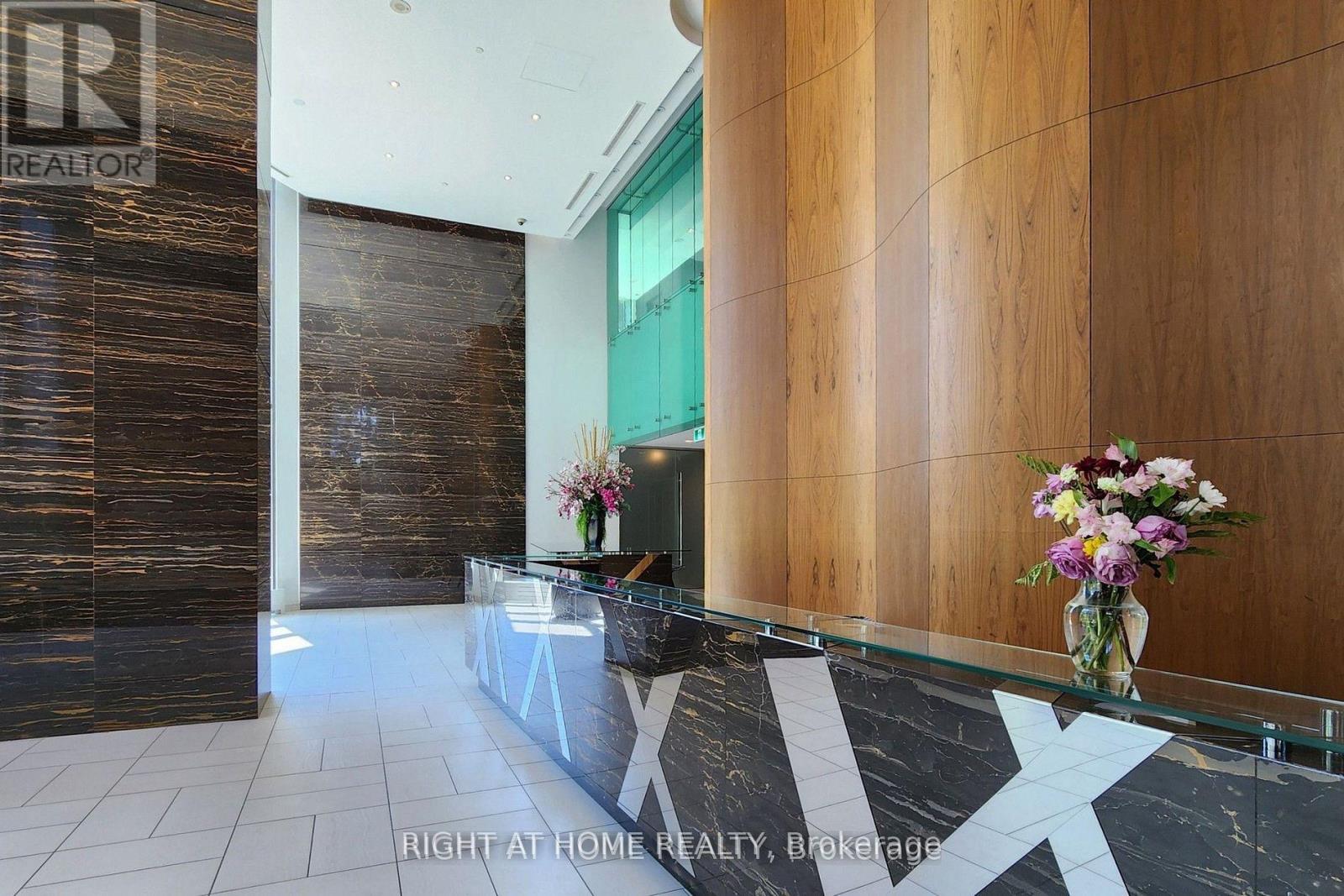 4309 - 21 Iceboat Terrace, Toronto, Ontario  M5V 4A9 - Photo 7 - C12701540