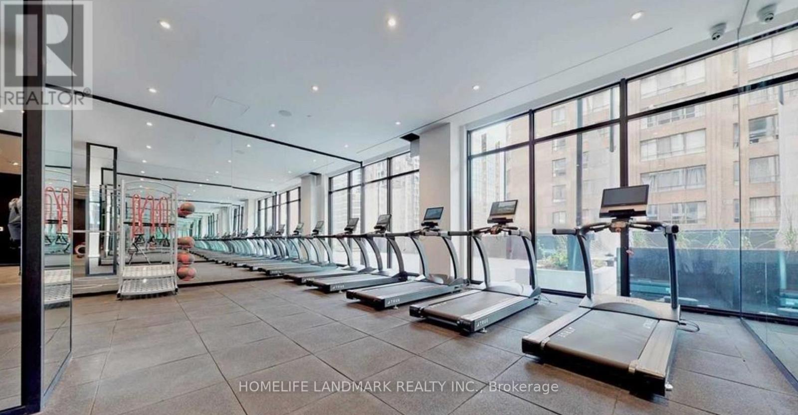 1612 - 20 Edward Street, Toronto, Ontario  M5G 0C5 - Photo 12 - C12701544