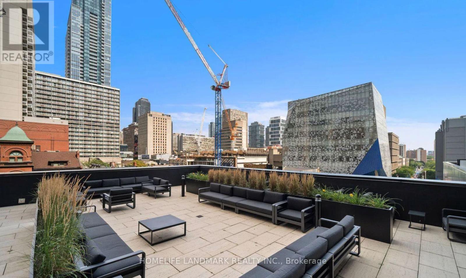 1612 - 20 Edward Street, Toronto, Ontario  M5G 0C5 - Photo 13 - C12701544