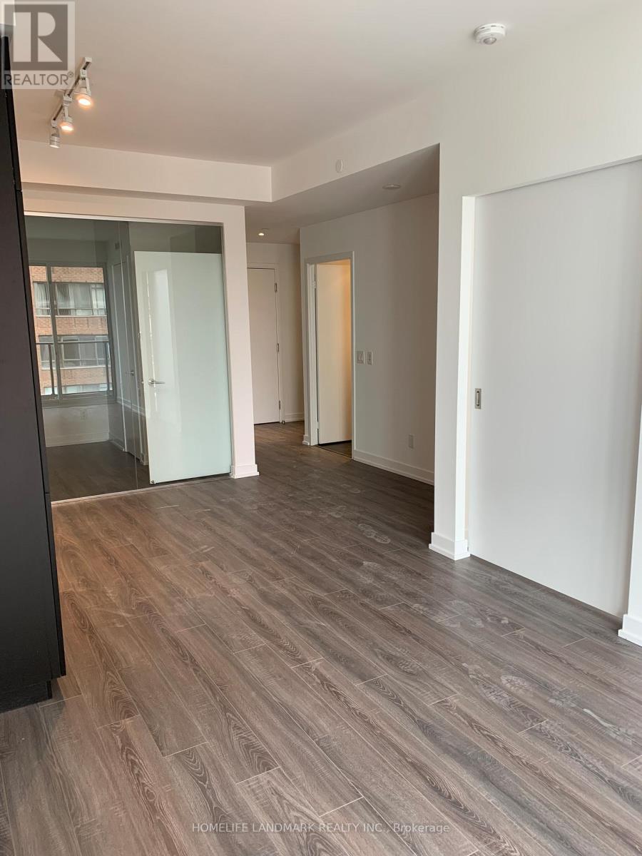 1612 - 20 Edward Street, Toronto, Ontario  M5G 0C5 - Photo 4 - C12701544