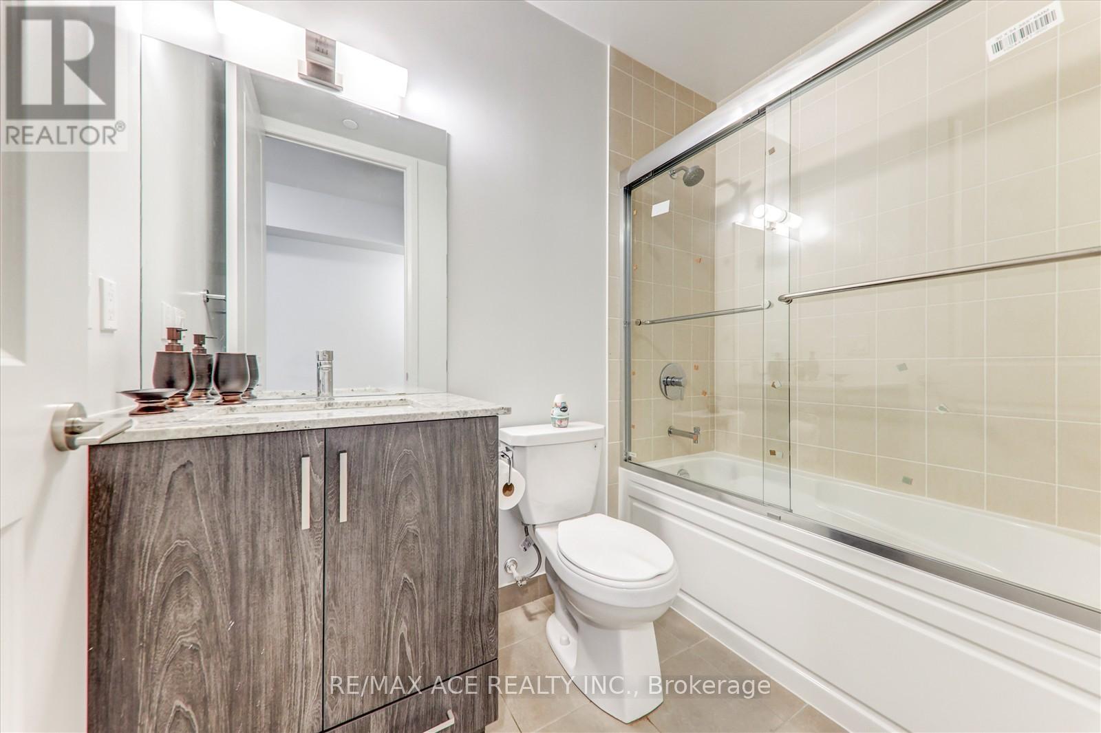 2606 - 20 Meadowglen Place, Toronto, Ontario  M1G 0A9 - Photo 15 - E12701520